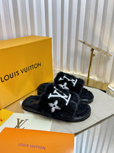 China Replica LV Women Shoes 108usd Only